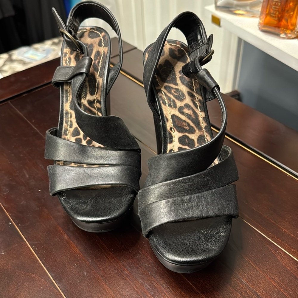 Jessica Simpson Wedges